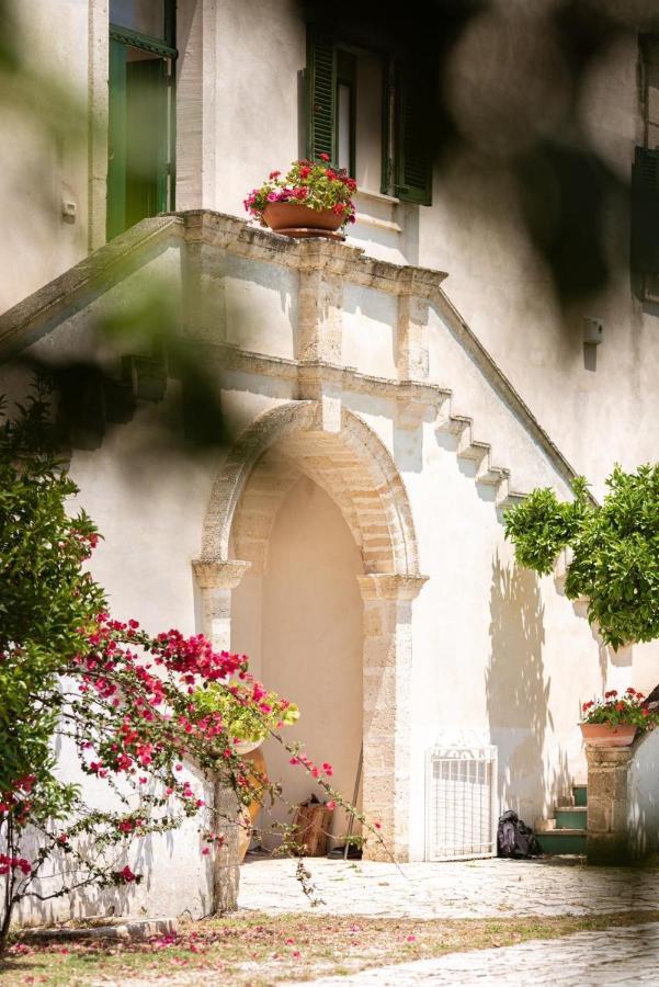 Villa Encantamiento - Dimora Gelsomino - Masseria Storica Nel Cuore Della Puglia Con Piscina Latiano Luaran gambar